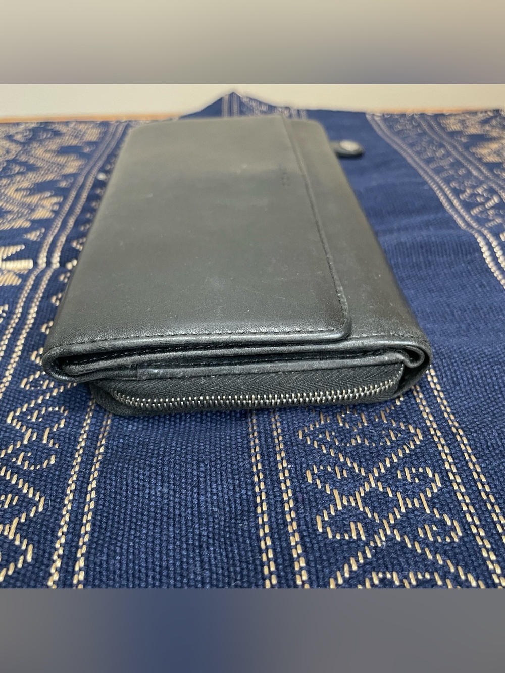 VTG Coach Legacy Soft Black Leather Trifold Long Wallet Flap Closure Zip Around - Picture 3 of 10